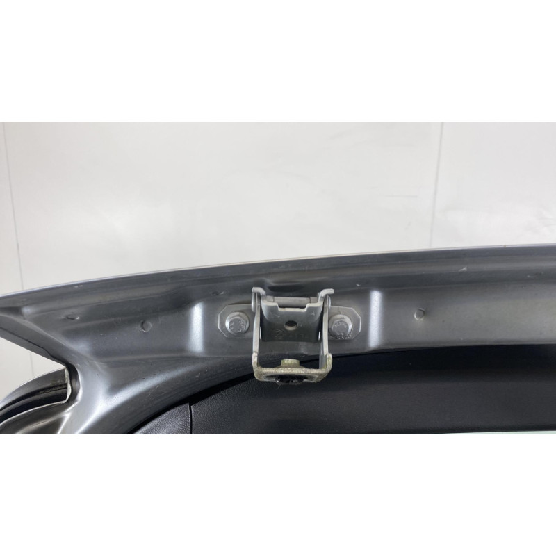 Malle/Hayon arriere FIAT CROMA 2 Photo n°1