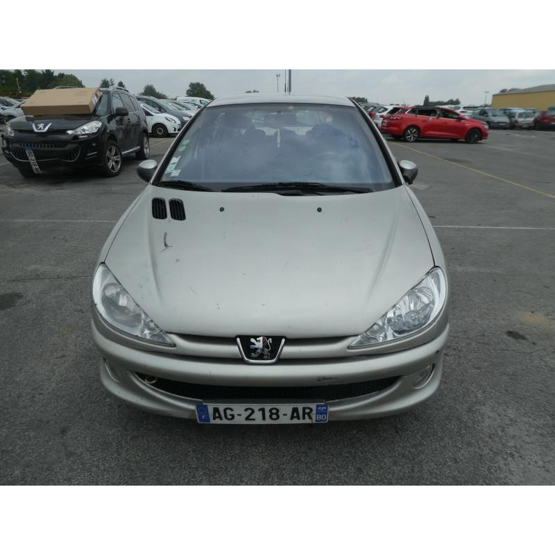 Pretensionneur de ceinture avant droit PEUGEOT 206 Photo n°4