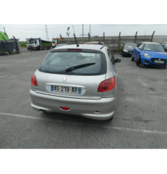 Pretensionneur de ceinture avant droit PEUGEOT 206