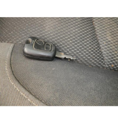 Pretensionneur de ceinture avant droit PEUGEOT 206