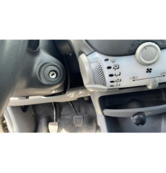 Pretensionneur de ceinture avant droit TOYOTA AYGO 1