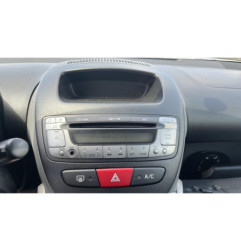 Pretensionneur de ceinture avant droit TOYOTA AYGO 1