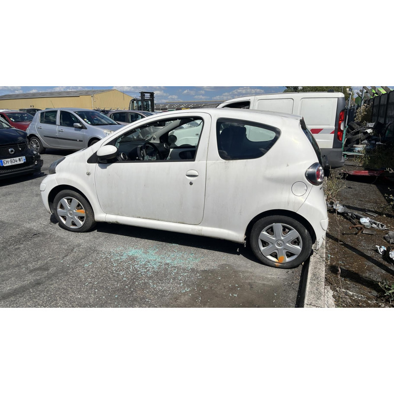 Pretensionneur de ceinture avant gauche TOYOTA AYGO 1 Photo n°6