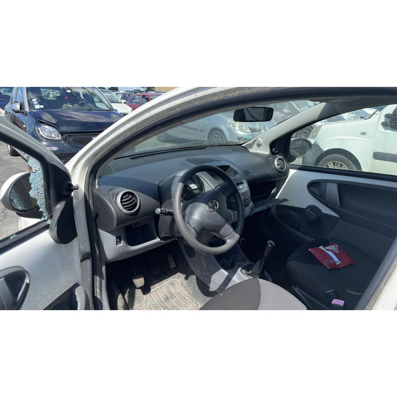 Pretensionneur de ceinture avant gauche TOYOTA AYGO 1 Photo n°7