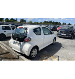 Pretensionneur de ceinture avant gauche TOYOTA AYGO 1