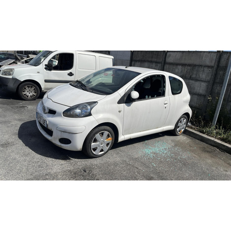 Pretensionneur de ceinture avant gauche TOYOTA AYGO 1 Photo n°14