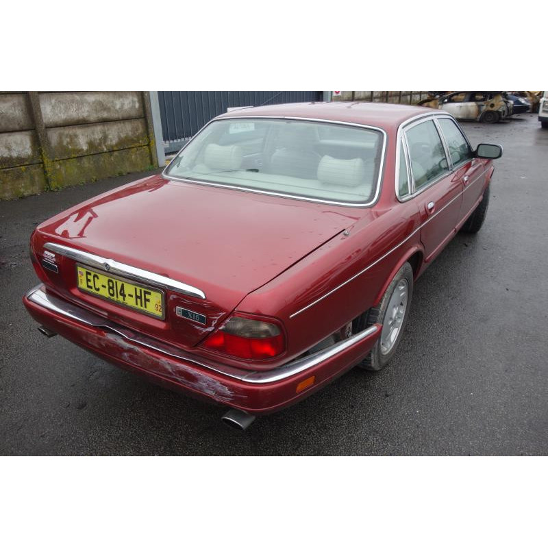 Capot JAGUAR XJ X300 Photo n°11