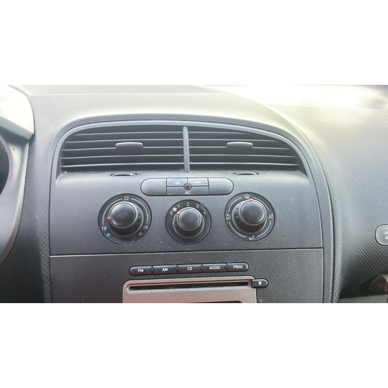 Porte avant droit SEAT ALTEA Photo n°11