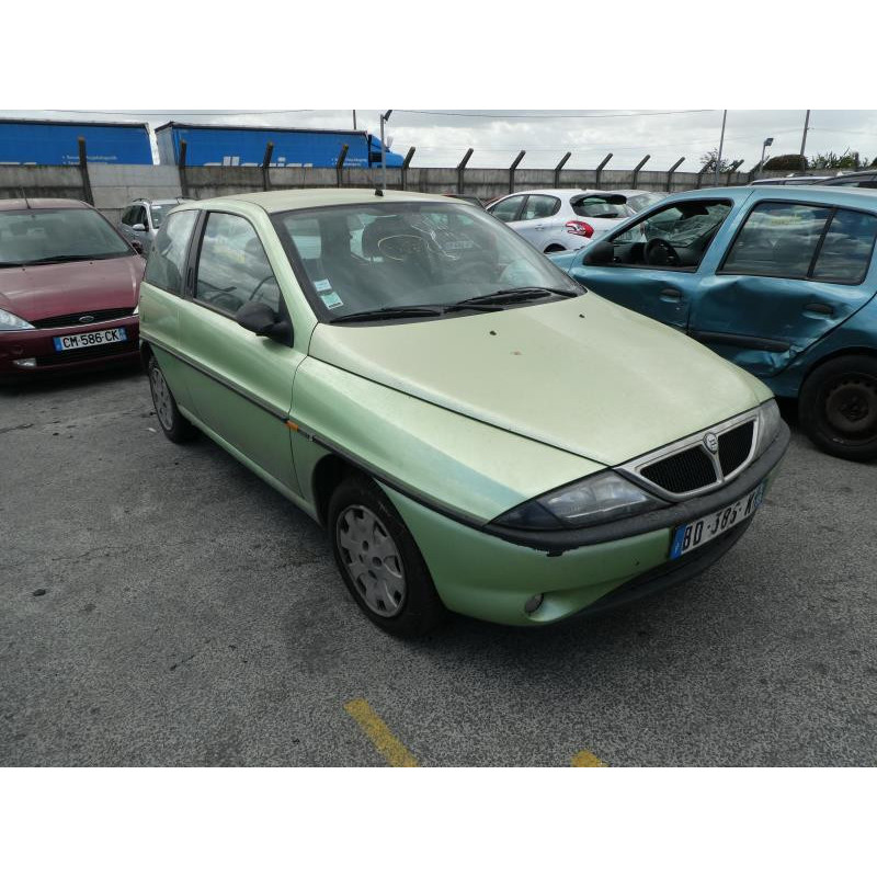 Aile avant gauche LANCIA YPSILON 3 Photo n°8