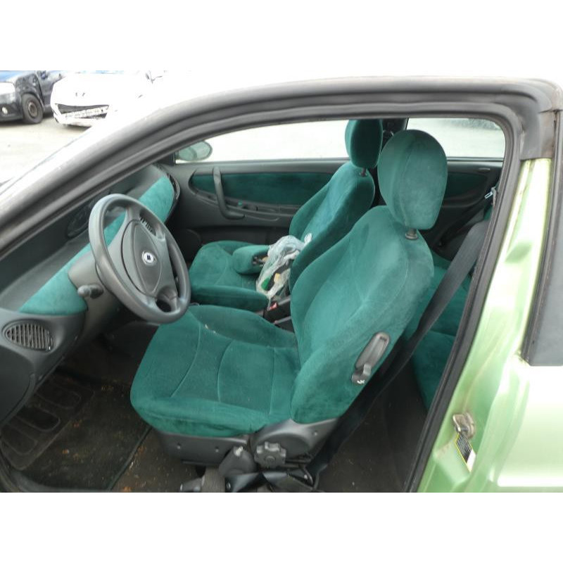 Aile avant gauche LANCIA YPSILON 3 Photo n°14