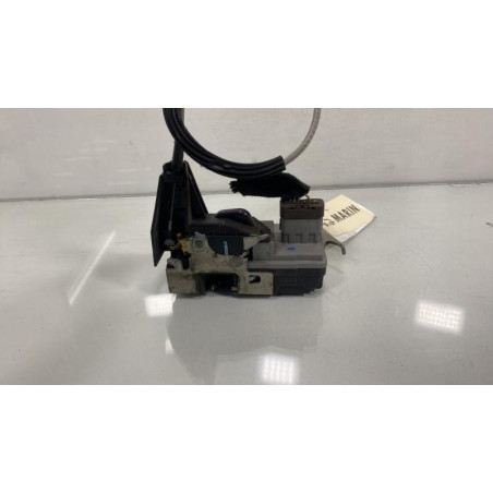 Serrure avant droit PEUGEOT 307