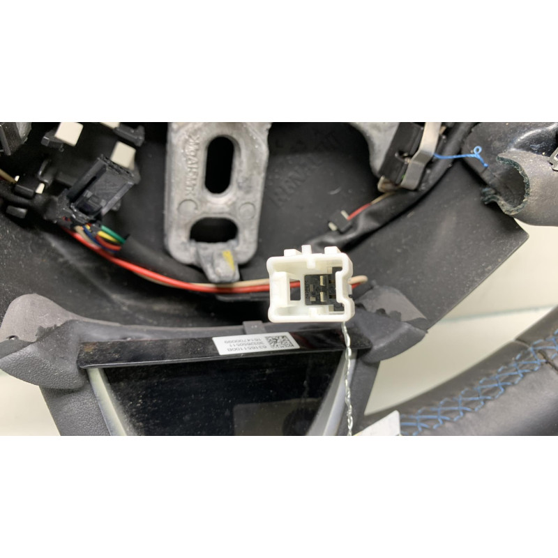 Volant RENAULT CAPTUR 1 Photo n°3