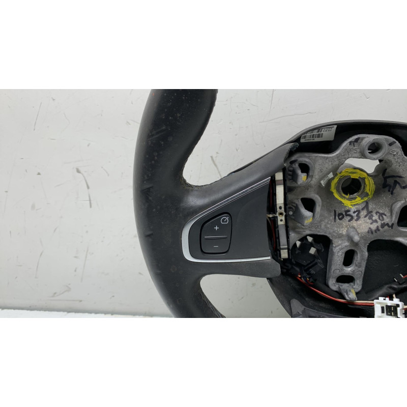 Volant RENAULT CAPTUR 1 Photo n°6