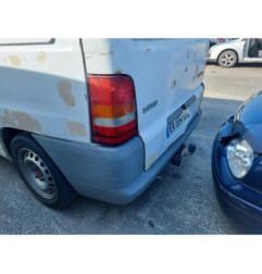 Serrure avant droit MERCEDES VITO 638