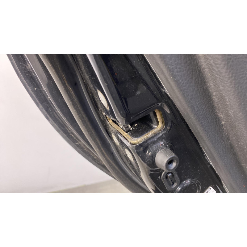 Porte arriere gauche TOYOTA AVENSIS 2 Photo n°4