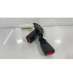 Attache ceinture arriere gauche TOYOTA AVENSIS 2