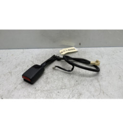 Attache ceinture avant droit TOYOTA AVENSIS 2