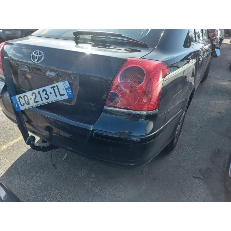 Bouton de warning TOYOTA AVENSIS 2 Photo n°9