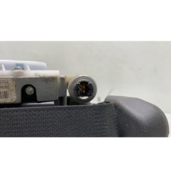 Pretensionneur de ceinture avant droit TOYOTA AVENSIS 2