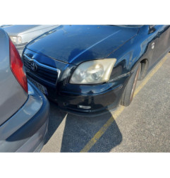 Feu arriere stop central TOYOTA AVENSIS 2