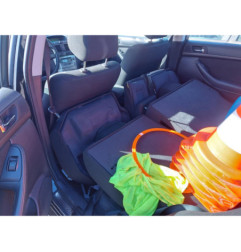 Feu arriere stop central TOYOTA AVENSIS 2