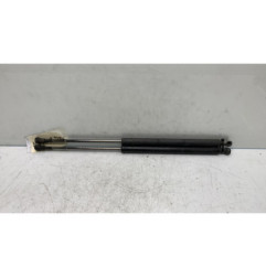 Verin de coffre TOYOTA AVENSIS 2