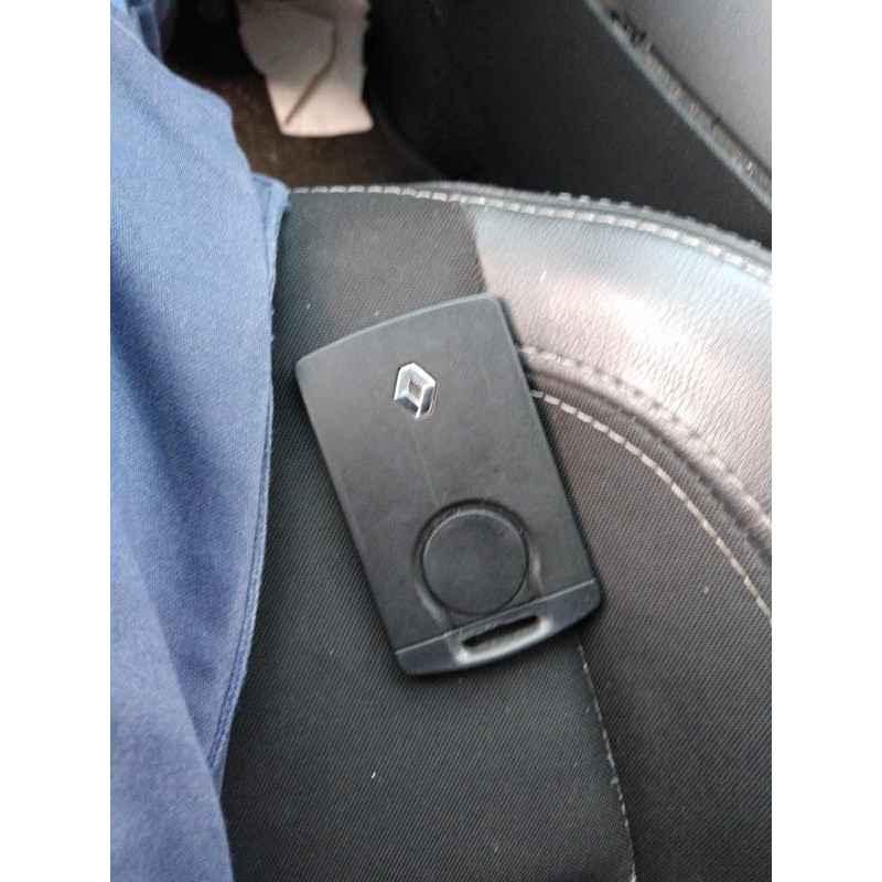 Vitre avant gauche RENAULT LAGUNA 3 Photo n°7