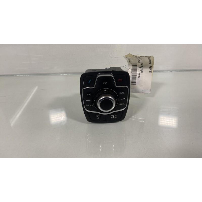 Commande GPS PEUGEOT 508 1 Photo n°1