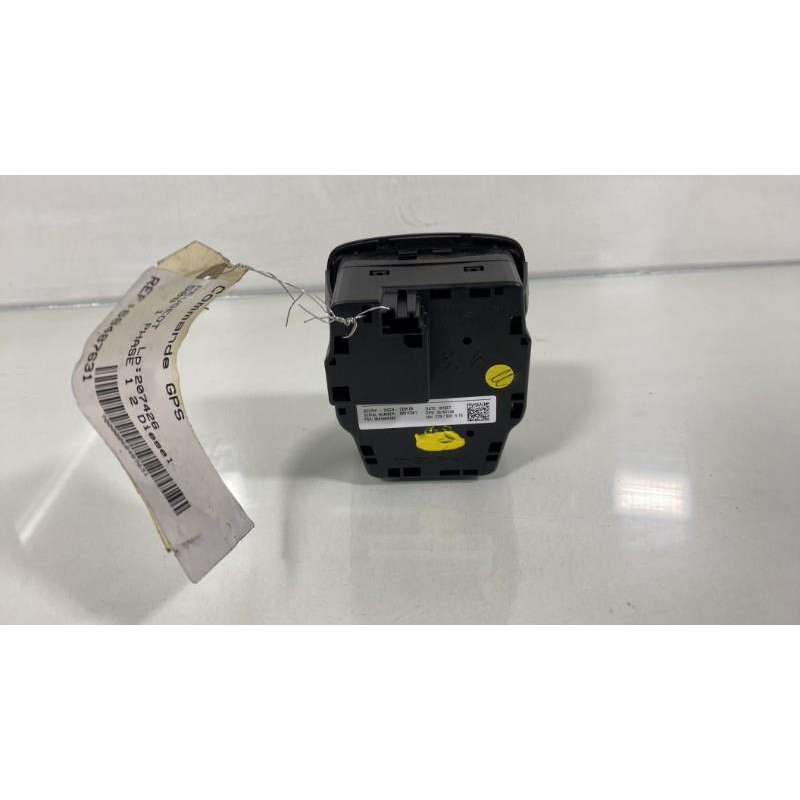 Commande GPS PEUGEOT 508 1 Photo n°2