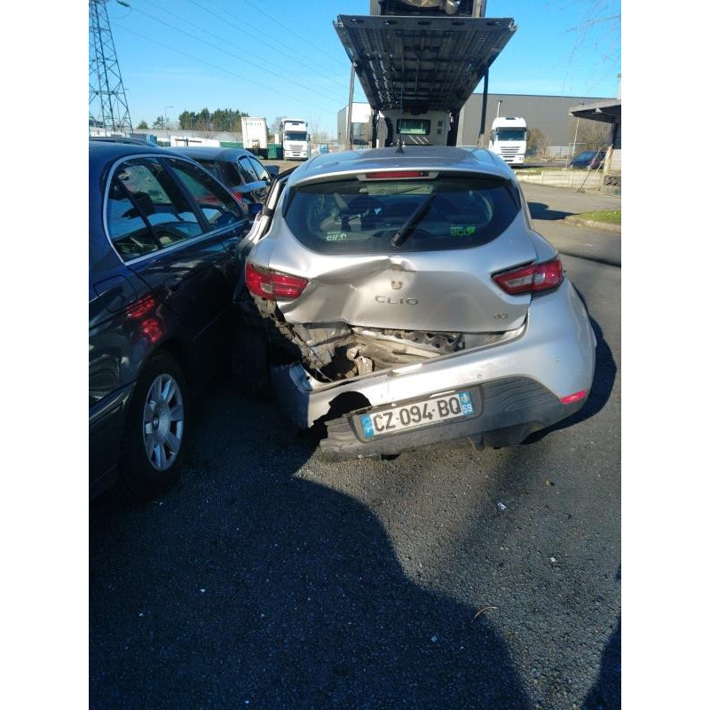 Volant RENAULT CLIO 4 Photo n°5