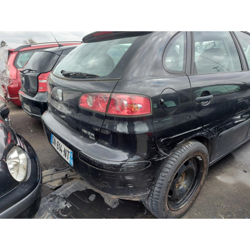 Bouton de coffre SEAT IBIZA 3 Photo n°7
