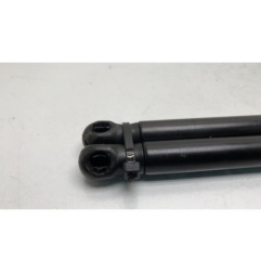 Verin de capot VOLKSWAGEN TOUAREG 1