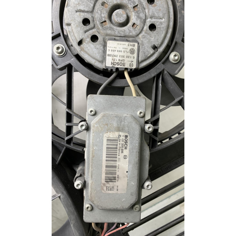 Moto ventilateur radiateur VOLKSWAGEN TOUAREG 1 Photo n°1