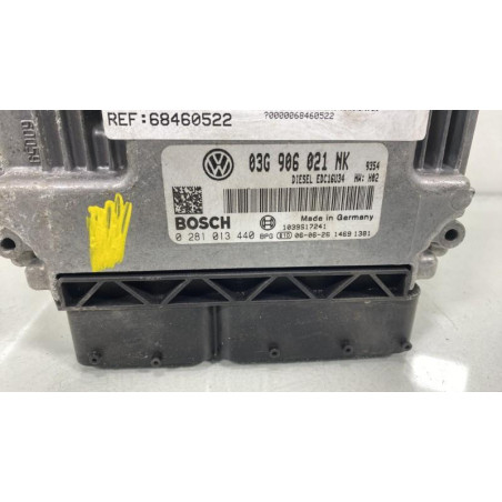 Calculateur moteur VOLKSWAGEN PASSAT 5 Photo n°1