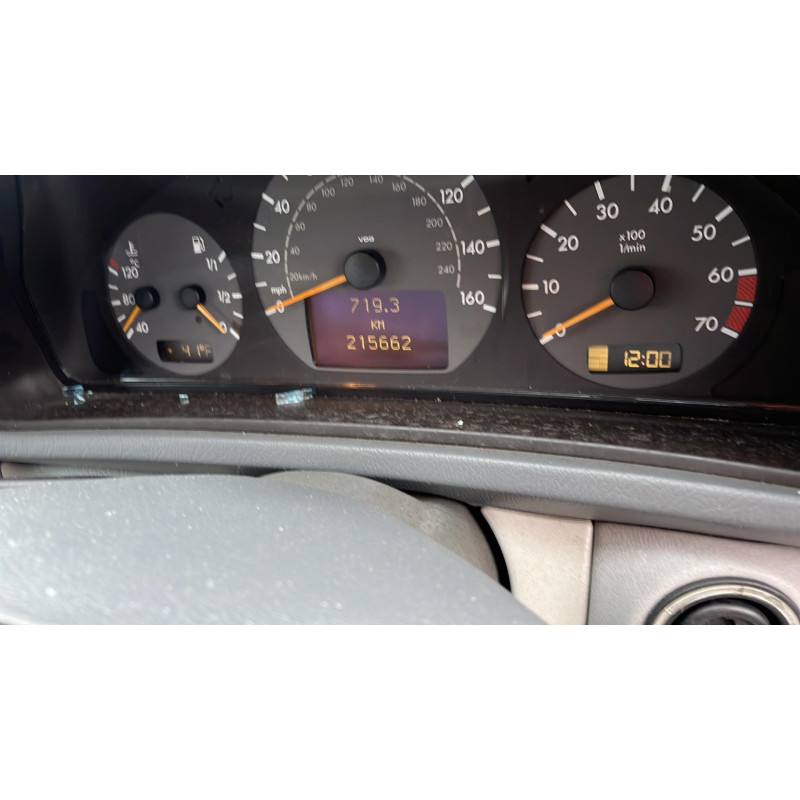 Feu arriere secondaire gauche (feux) MERCEDES CLASSE CLK 208 Photo n°4
