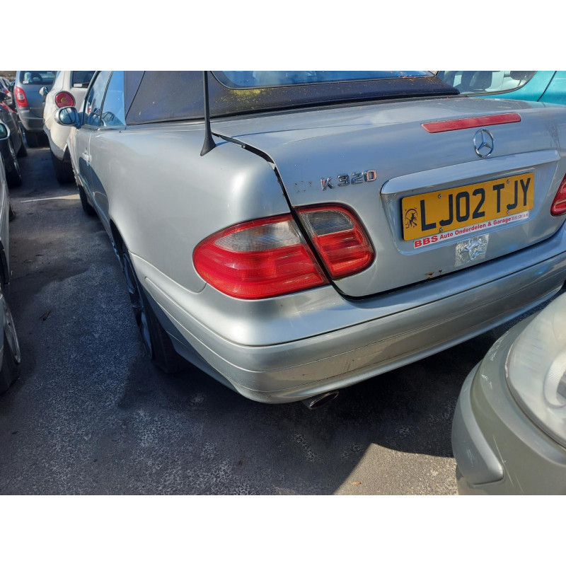 Feu arriere secondaire gauche (feux) MERCEDES CLASSE CLK 208 Photo n°17