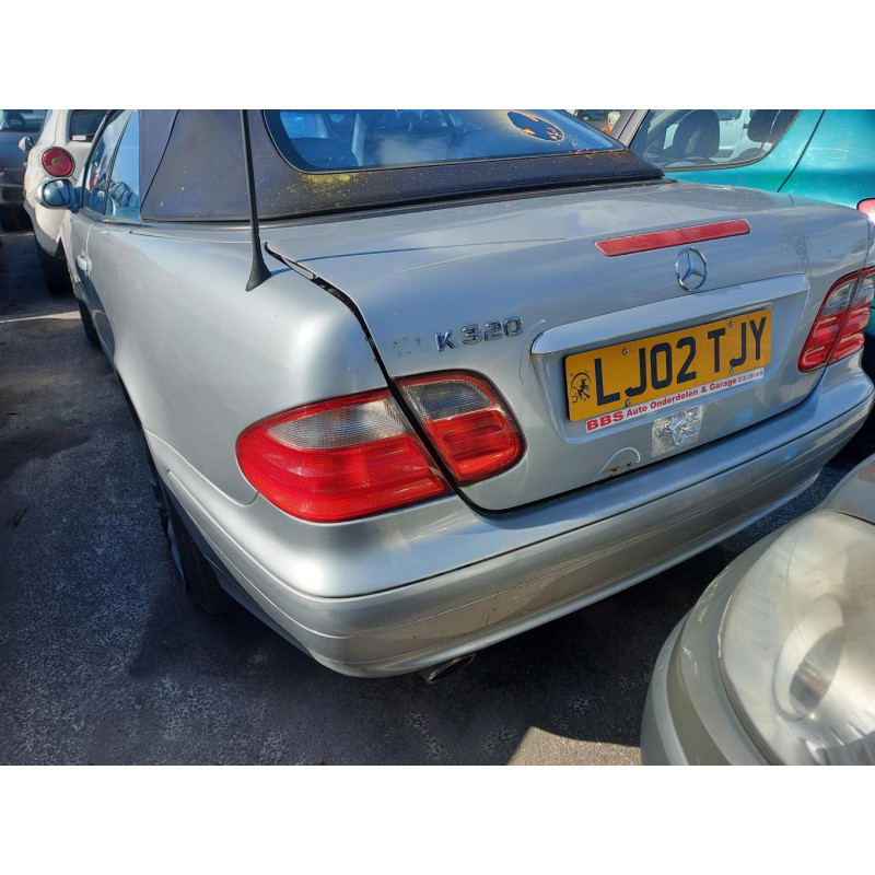 Feu arriere secondaire gauche (feux) MERCEDES CLASSE CLK 208 Photo n°18