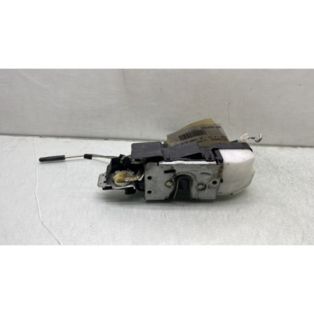 Serrure avant droit VOLKSWAGEN FOX Photo n°1
