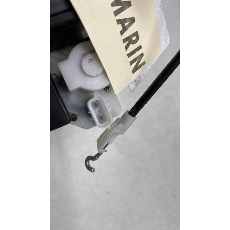 Serrure avant droit VOLKSWAGEN FOX Photo n°4