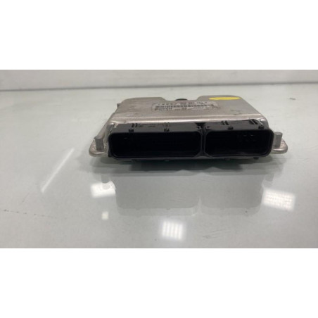 Calculateur moteur AUDI A4 2 Photo n°1
