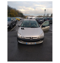 Calculateur moteur PEUGEOT 206