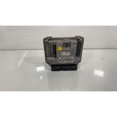 Calculateur moteur VOLKSWAGEN GOLF 5