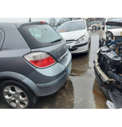 Calculateur moteur OPEL ASTRA H
