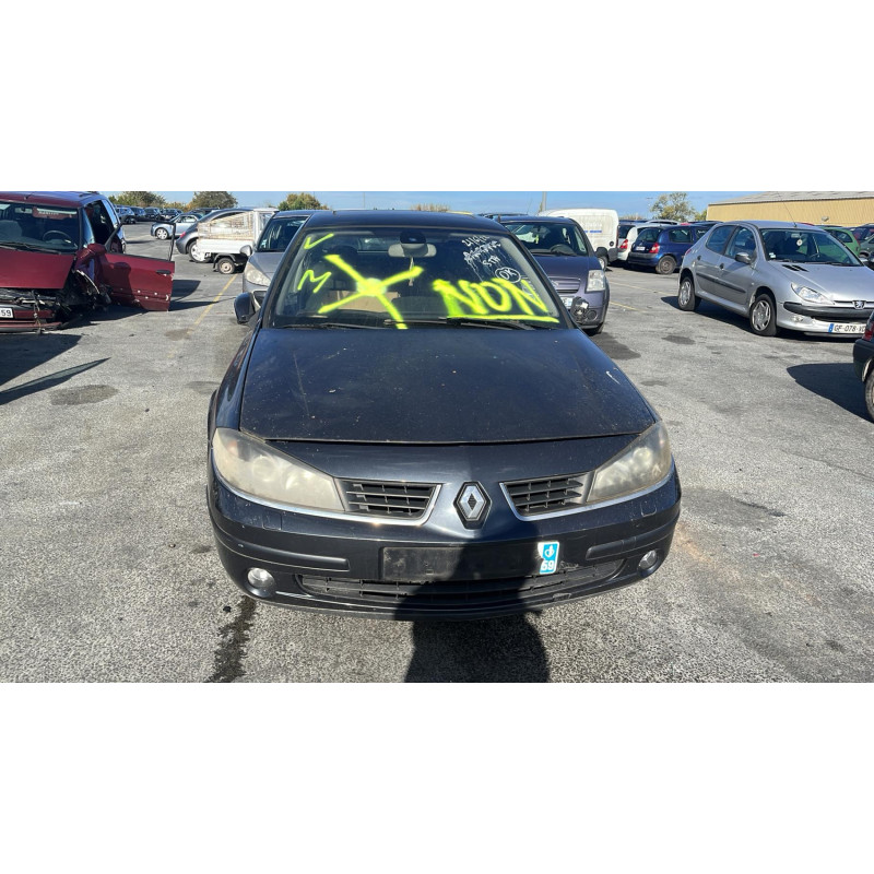 Feu arriere secondaire droit (feux) RENAULT LAGUNA 2 Photo n°8