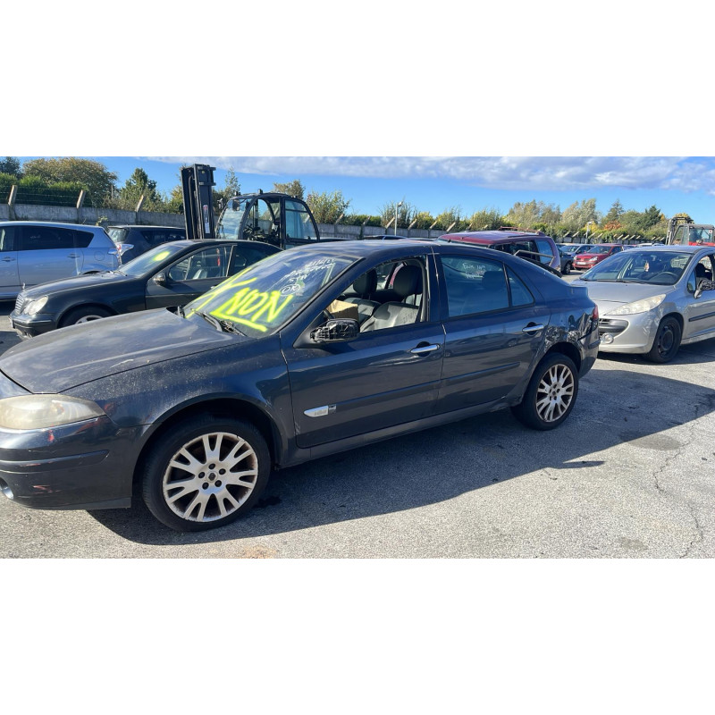 Feu arriere secondaire gauche (feux) RENAULT LAGUNA 2 Photo n°5