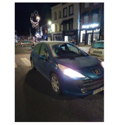 Calculateur moteur PEUGEOT 207