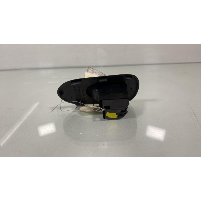 Interrupteur de leve vitre avant droit SEAT TOLEDO 2 Photo n°1