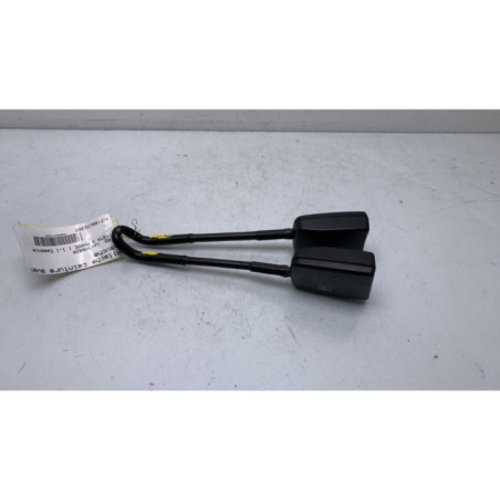 Attache ceinture avant gauche FORD FIESTA 3