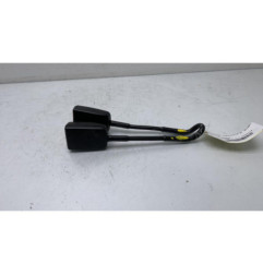 Attache ceinture avant gauche FORD FIESTA 3