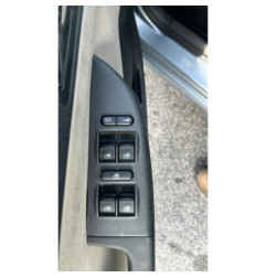 Serrure avant droit SKODA FABIA 1